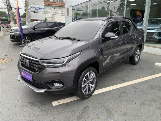 FIAT STRADA 1.3 FIREFLY FLEX VOLCANO CD CVT FIAT STRADA 1.3 FIREFLY FLEX VOLCANO CD CVT